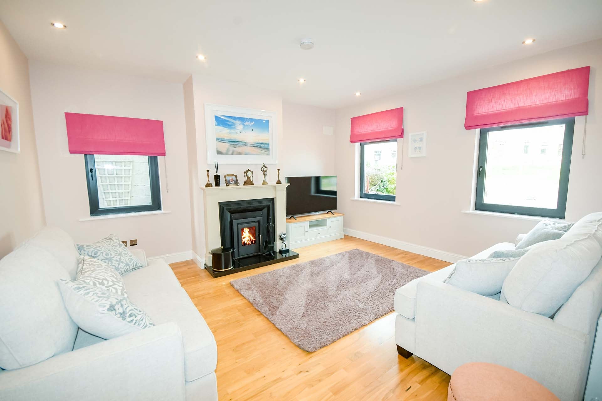  Sitting room at 14 the pines 