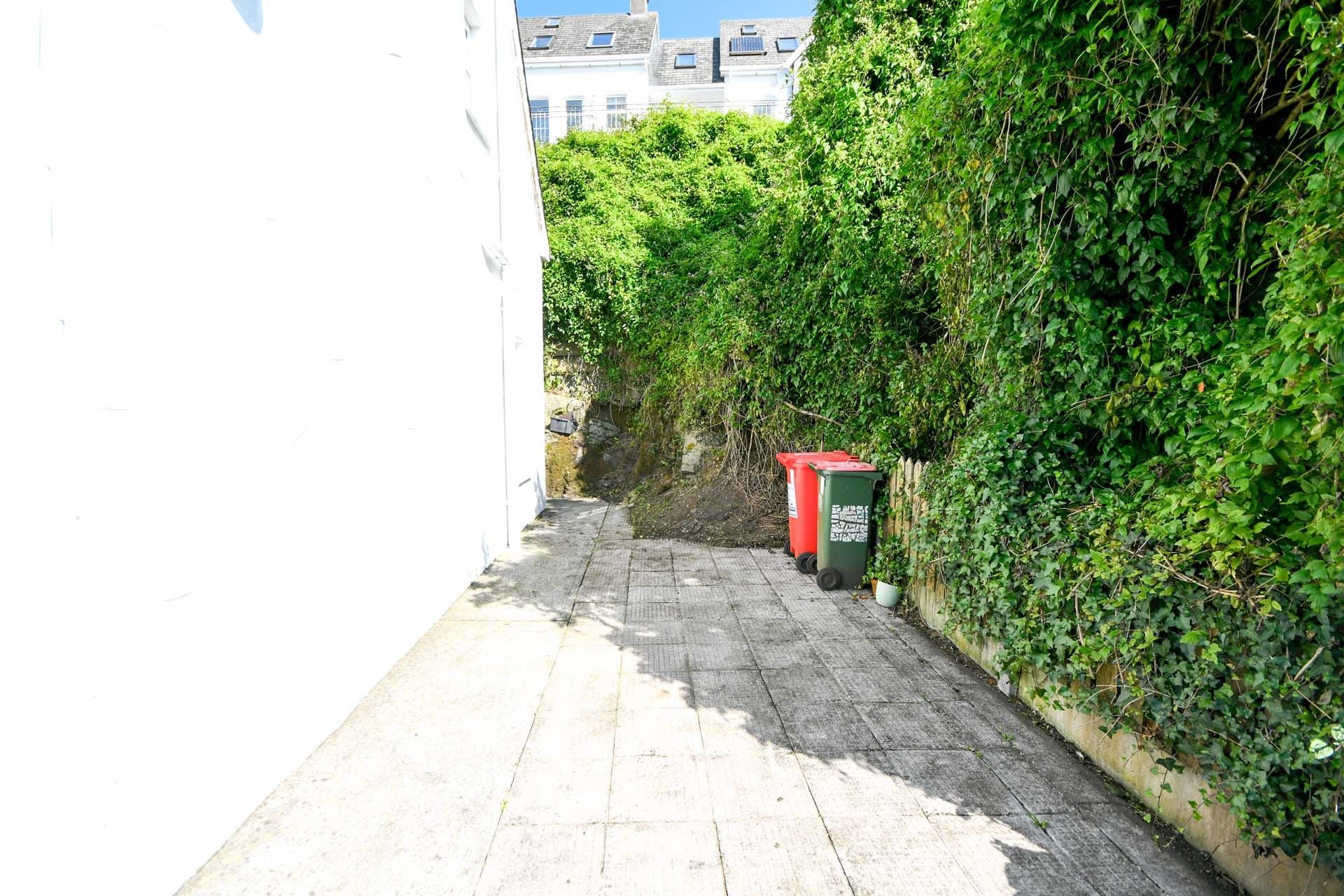 31 patio area
